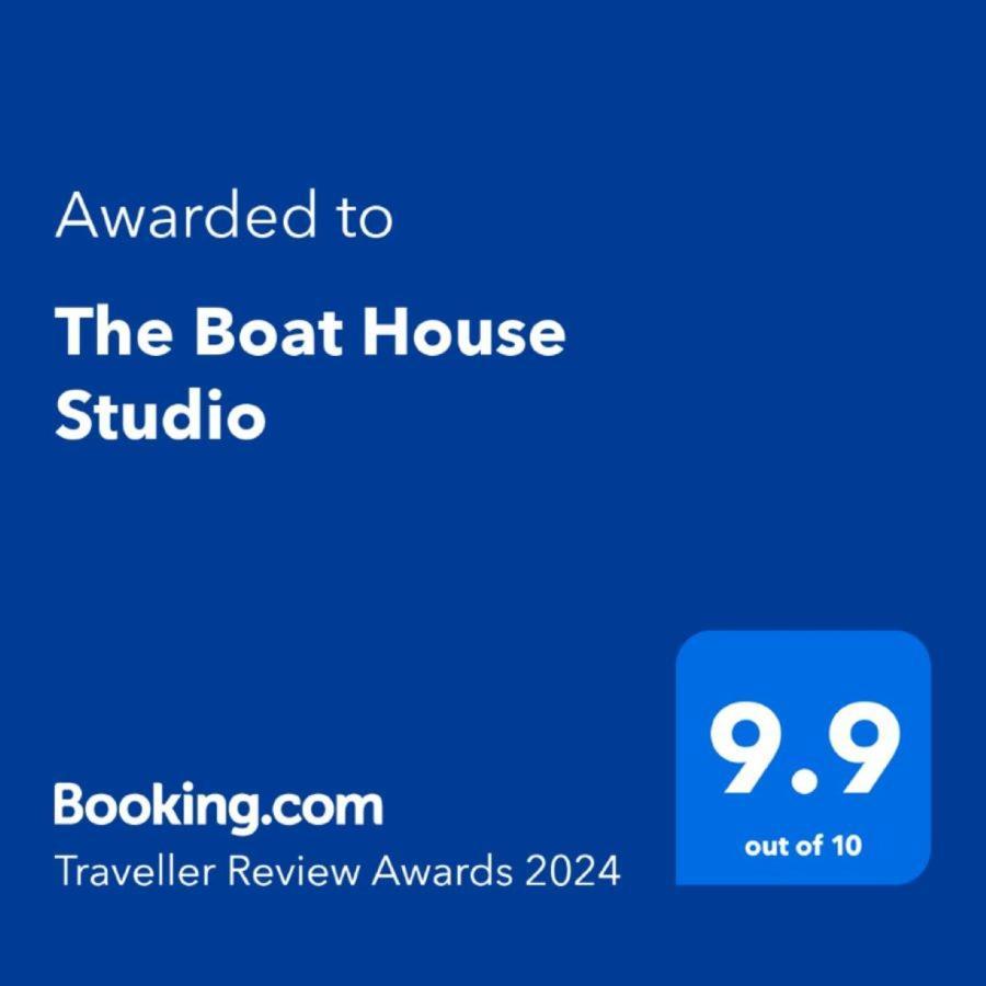 The Boat House Studio Tairua Bagian luar foto